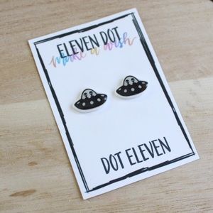 Black White Alien UFO X-Files Space Ship Earrings